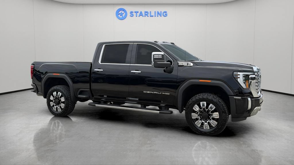 Used 2024 GMC Sierra 2500 Denali AWD/4WD image 12
