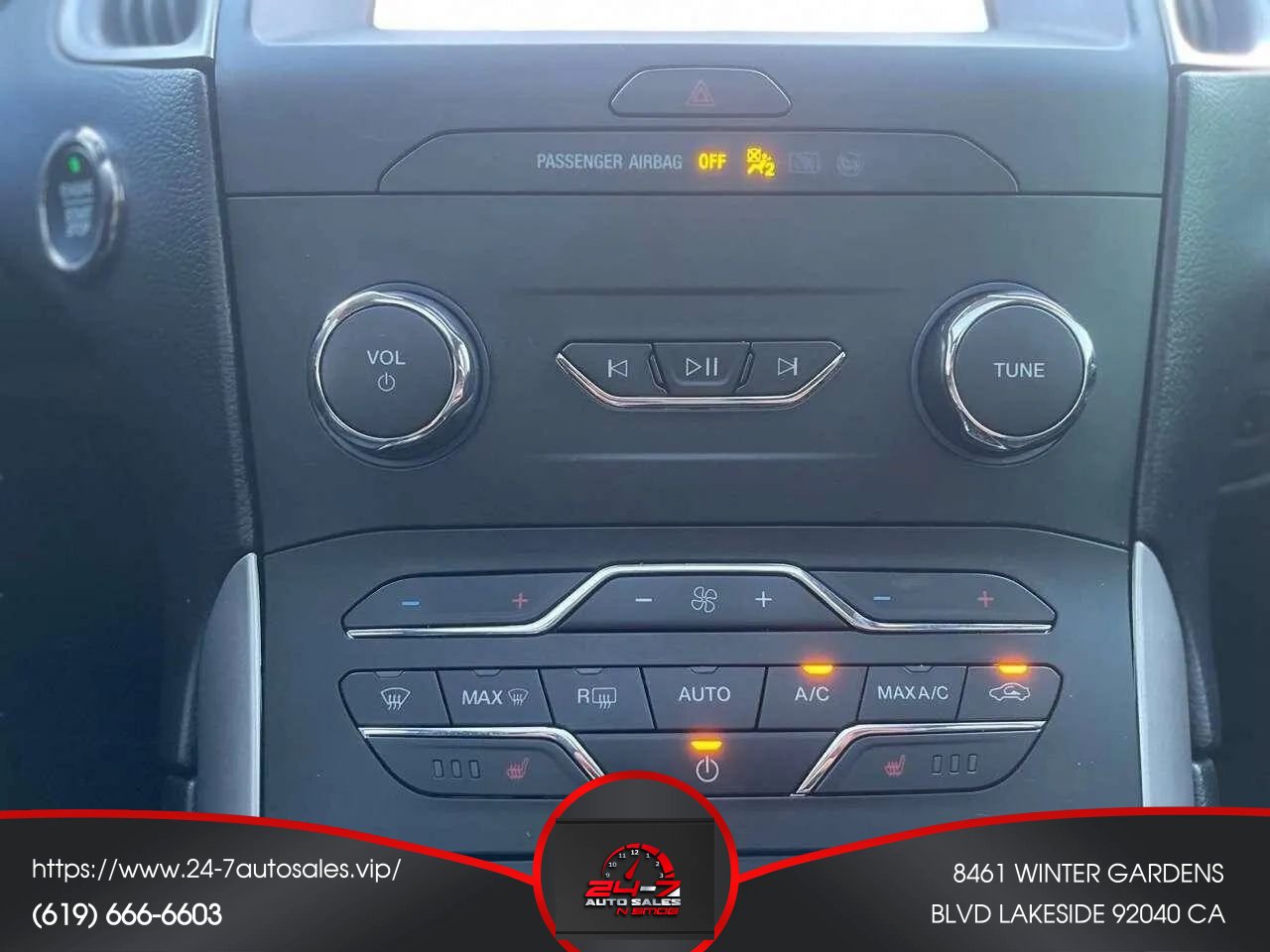 Used 2019 Ford Edge SEL w/ Equipment Group 201A image 41