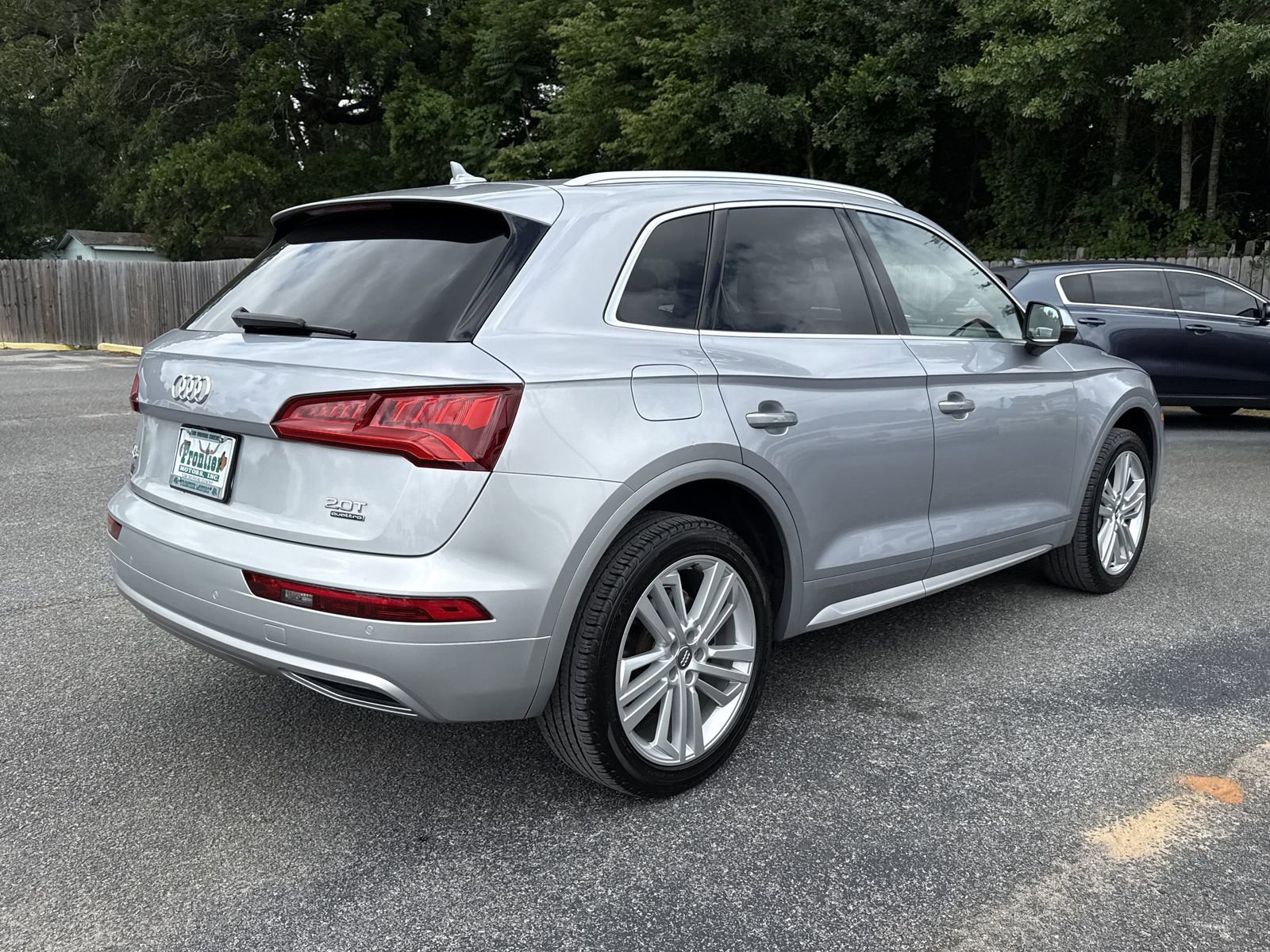 Used 2018 Audi Q5 2.0T Premium Plus w/ Premium Plus Package AWD/4WD image 5