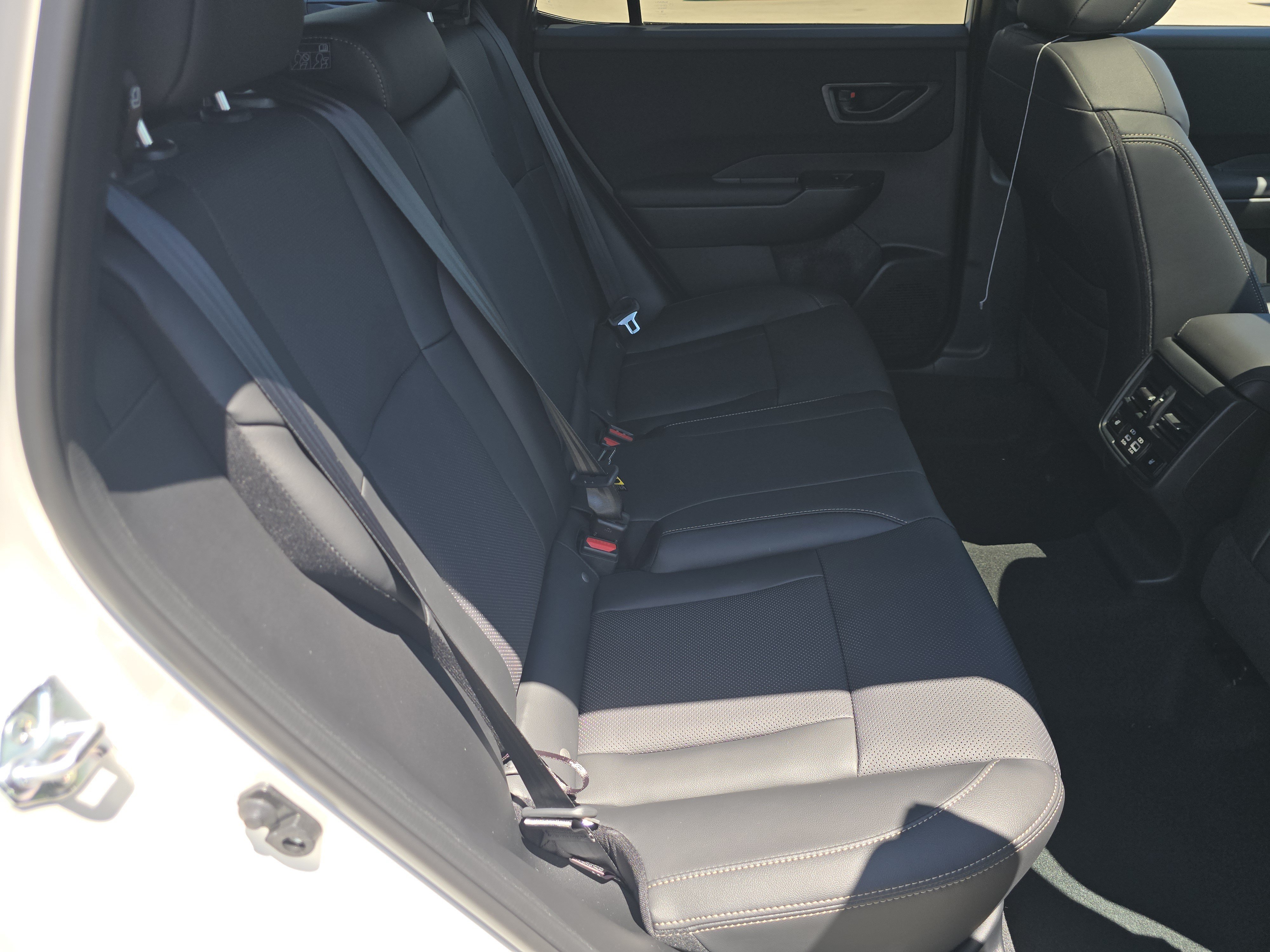 New 2026 Subaru Outback Limited XT AWD/4WD image 18