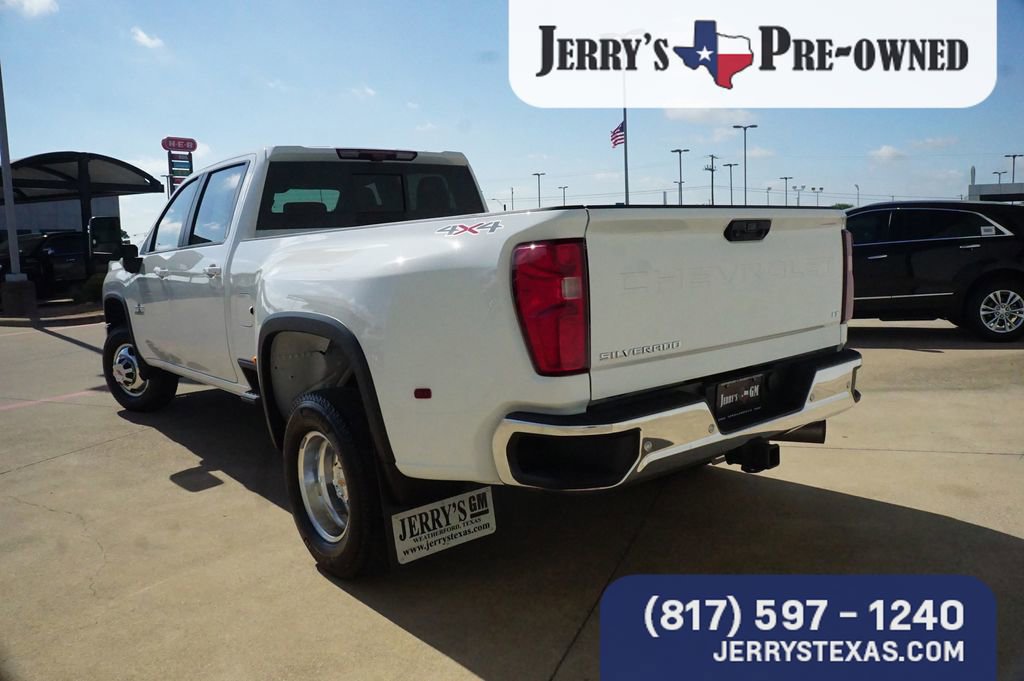 Used 2024 Chevrolet Silverado 3500 LT w/ Texas Edition image 2
