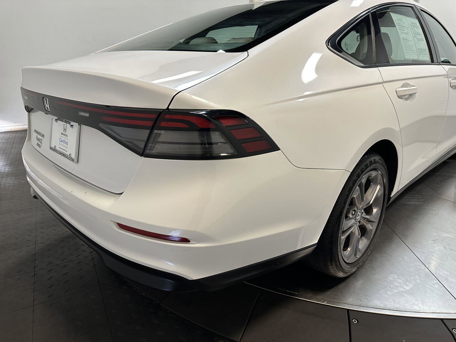 Certified 2023 Honda Accord EX image 14