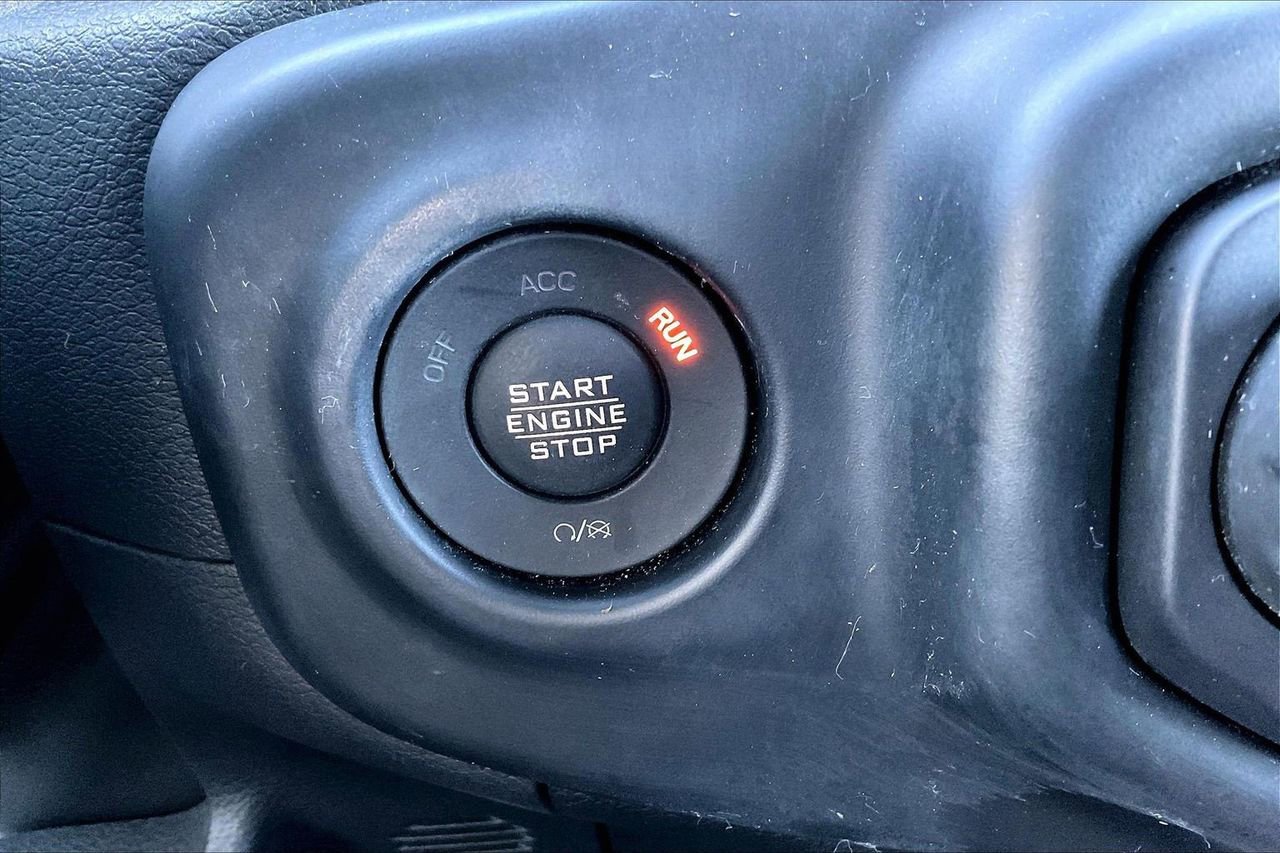 Certified 2023 Jeep Wrangler Altitude image 27