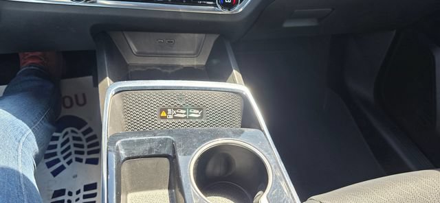 Used 2025 Chevrolet Equinox LT w/ Convenience Package II AWD/4WD image 24
