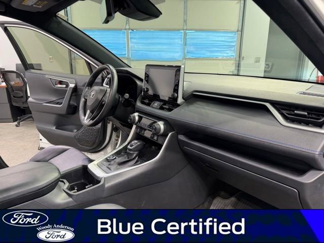 Used 2022 Toyota RAV4 XSE AWD/4WD image 27