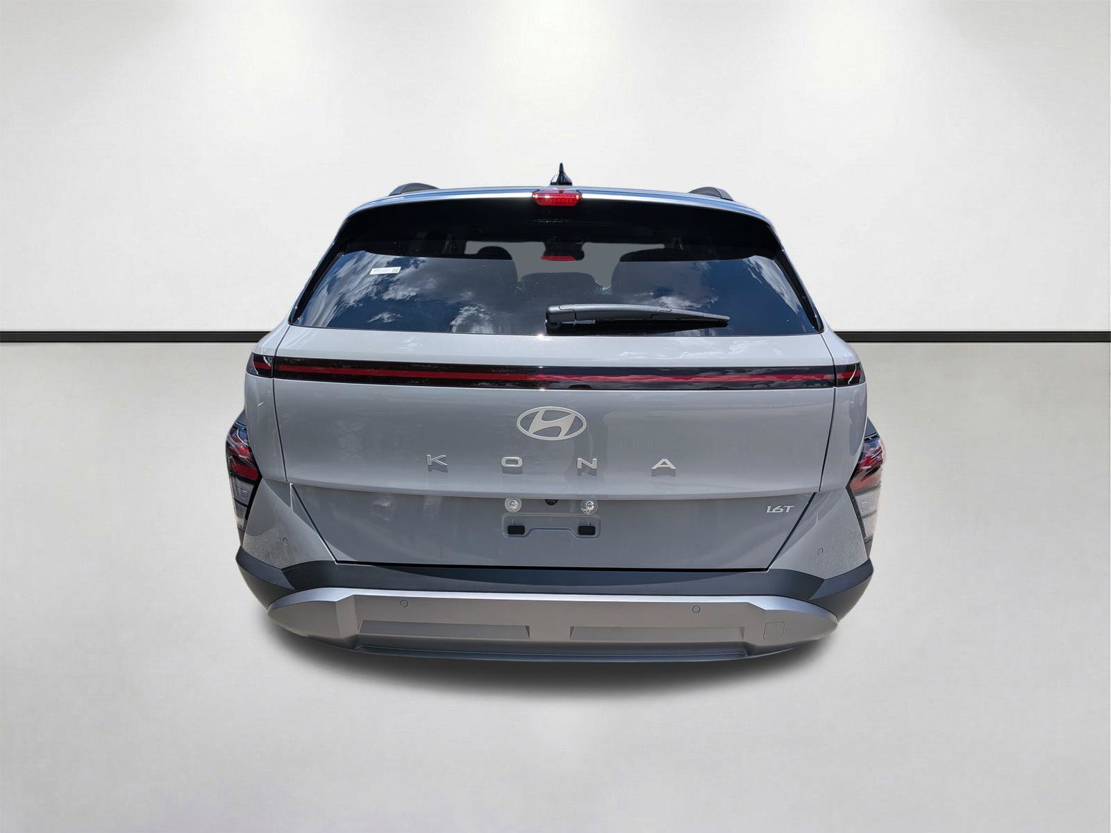 New 2026 Hyundai Kona Limited FWD image 5