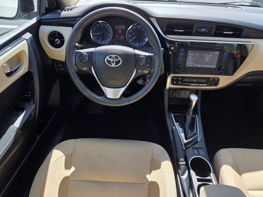 Used 2019 Toyota Corolla LE FWD image 7