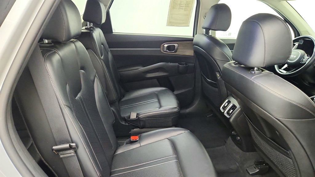 Used 2023 Kia Sorento X-Line EX AWD/4WD image 24
