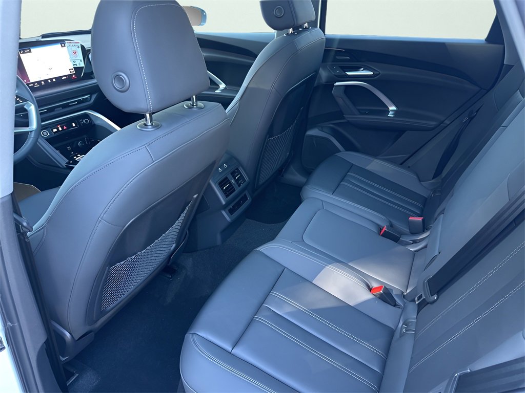 New 2025 Audi Q5 Premium Plus image 23