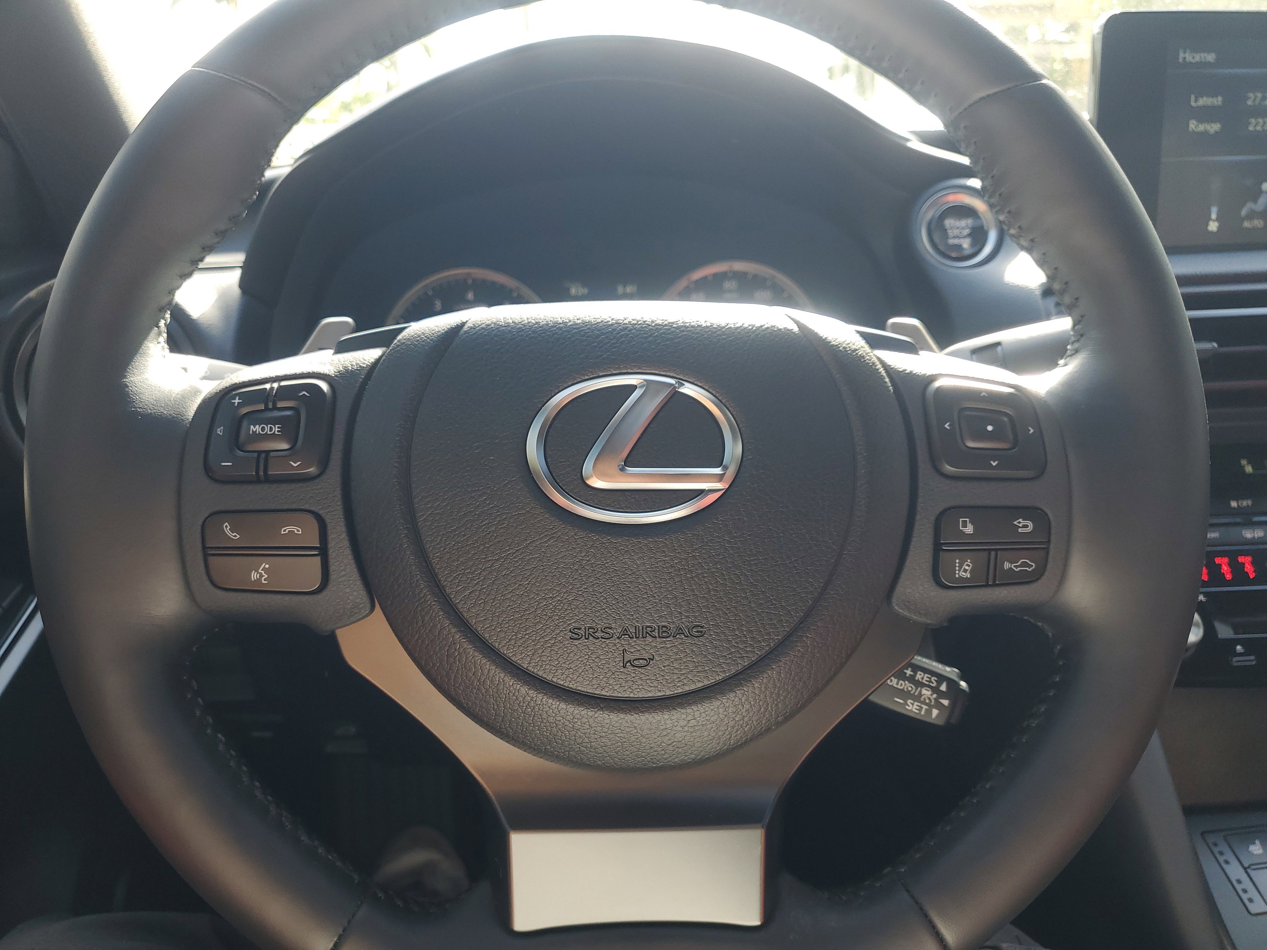 Used 2025 Lexus IS 300 w/ Comfort Package RWD image 24