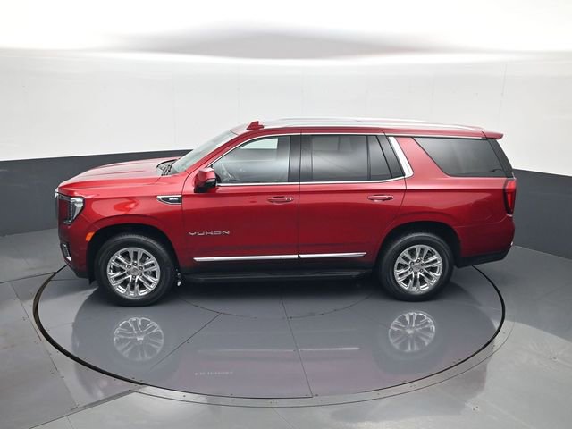 Used 2024 GMC Yukon SLT w/ SLT Luxury Package image 21