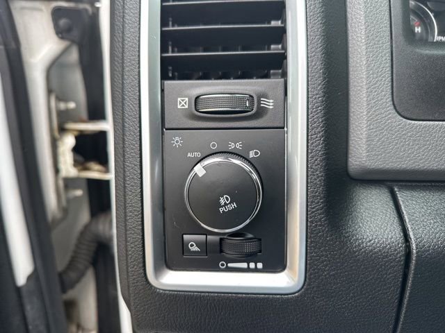 Used 2016 RAM 1500 Big Horn AWD/4WD image 16