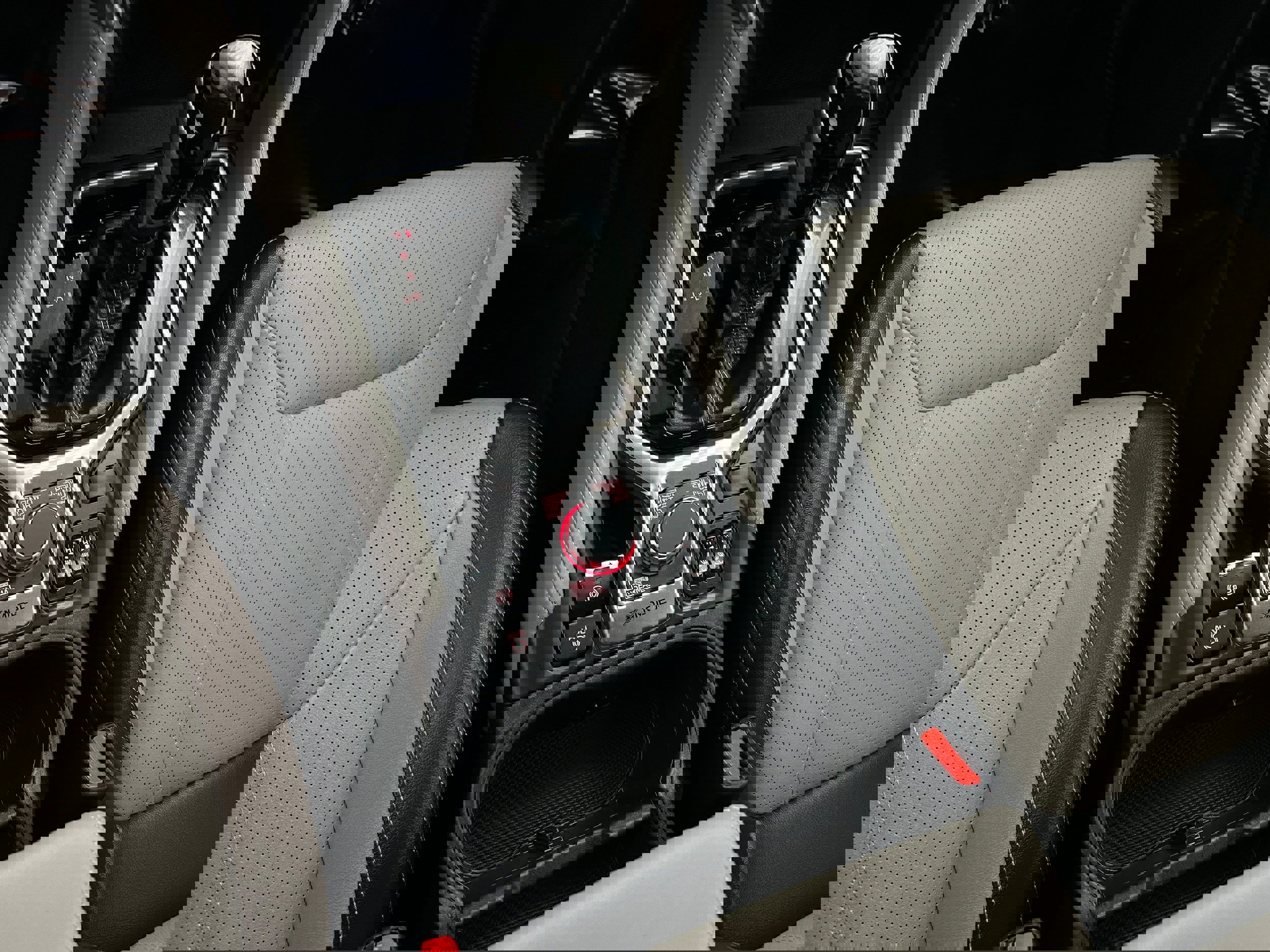 Used 2019 Subaru Forester Limited image 11