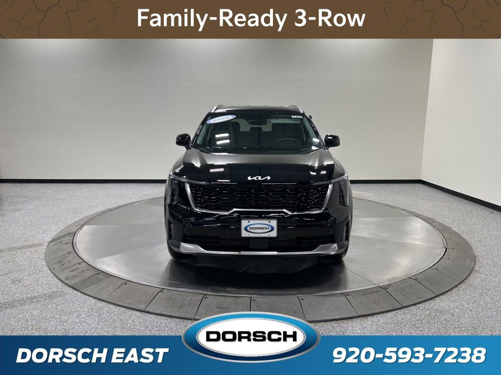 New 2026 Kia Sorento S image 2