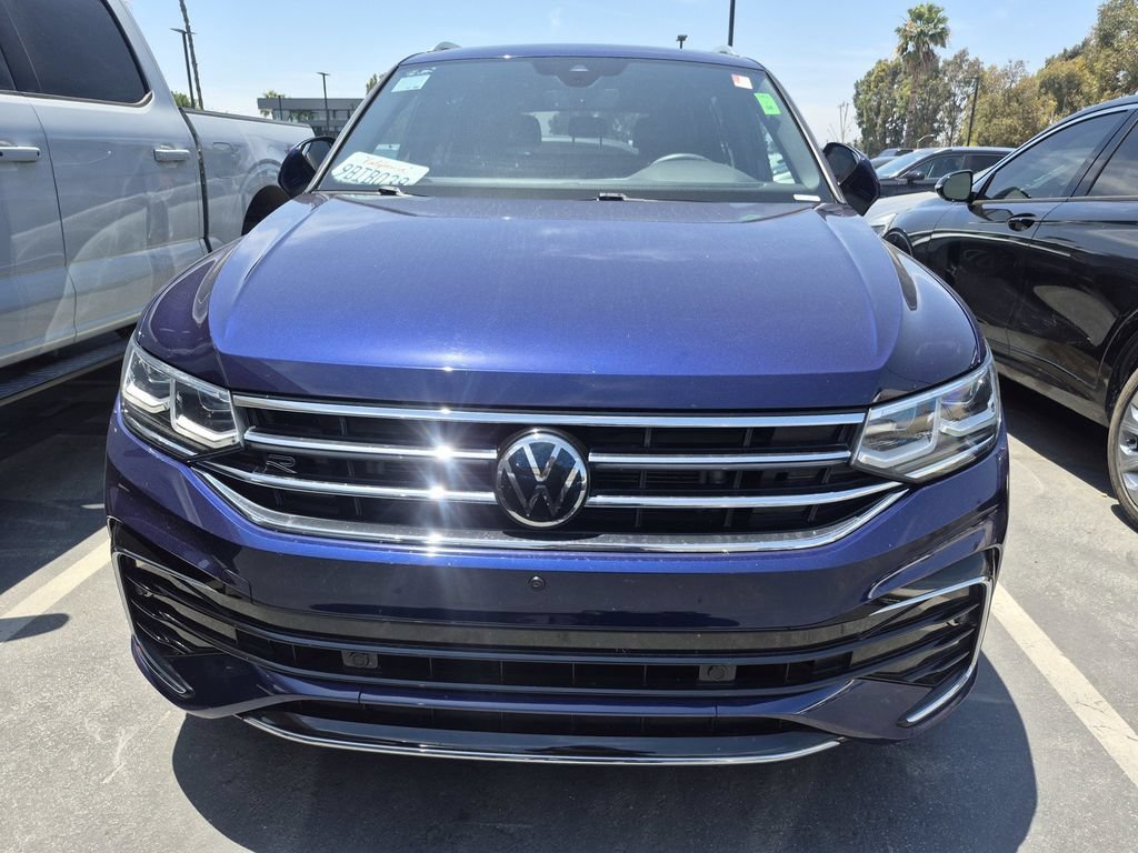 Certified 2022 Volkswagen Tiguan SEL R-Line AWD/4WD image 3