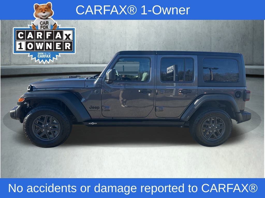 Used 2025 Jeep Wrangler Sport S image 2