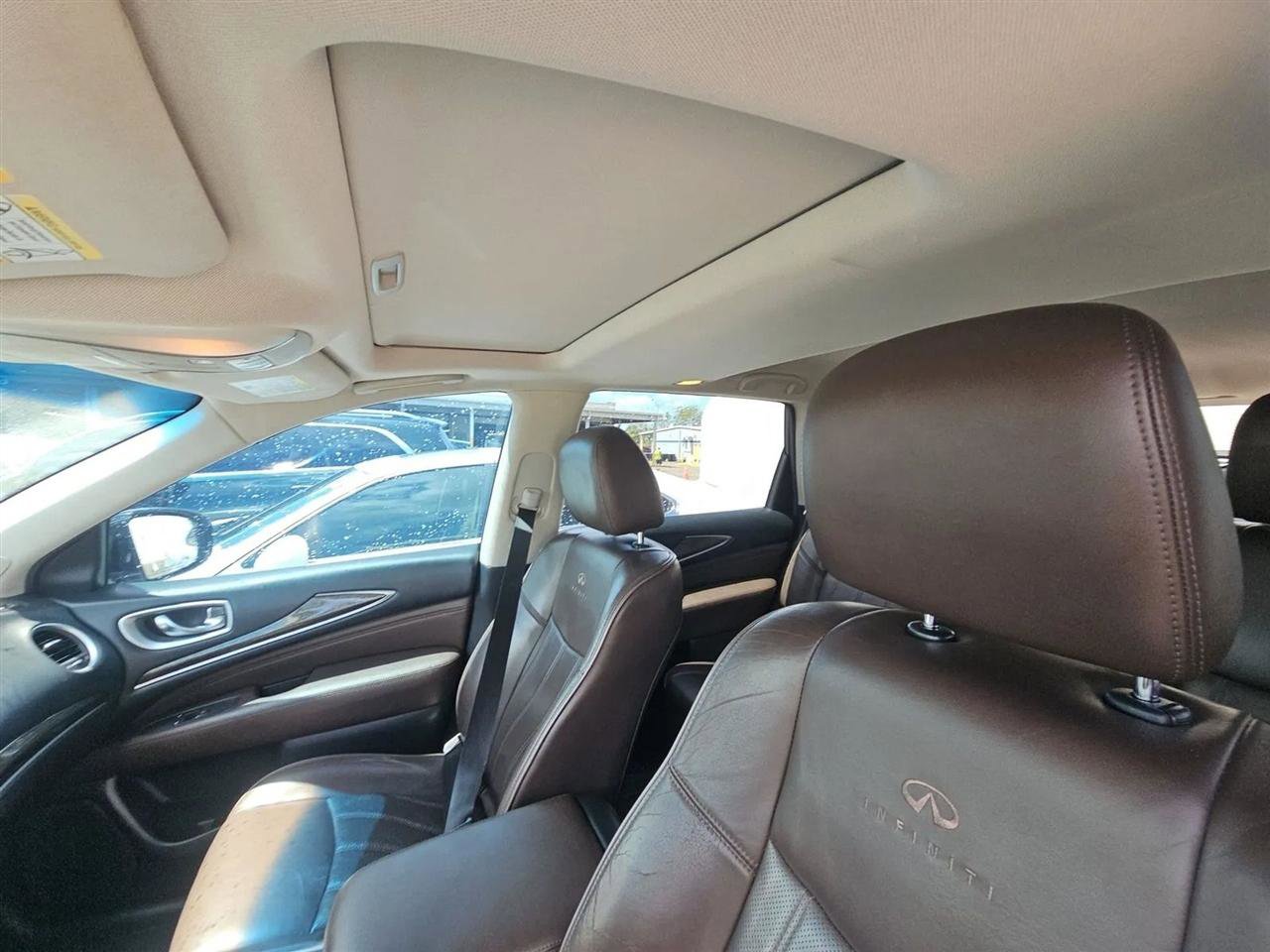 Used 2014 INFINITI QX60 AWD w/ Premium Plus Package image 21