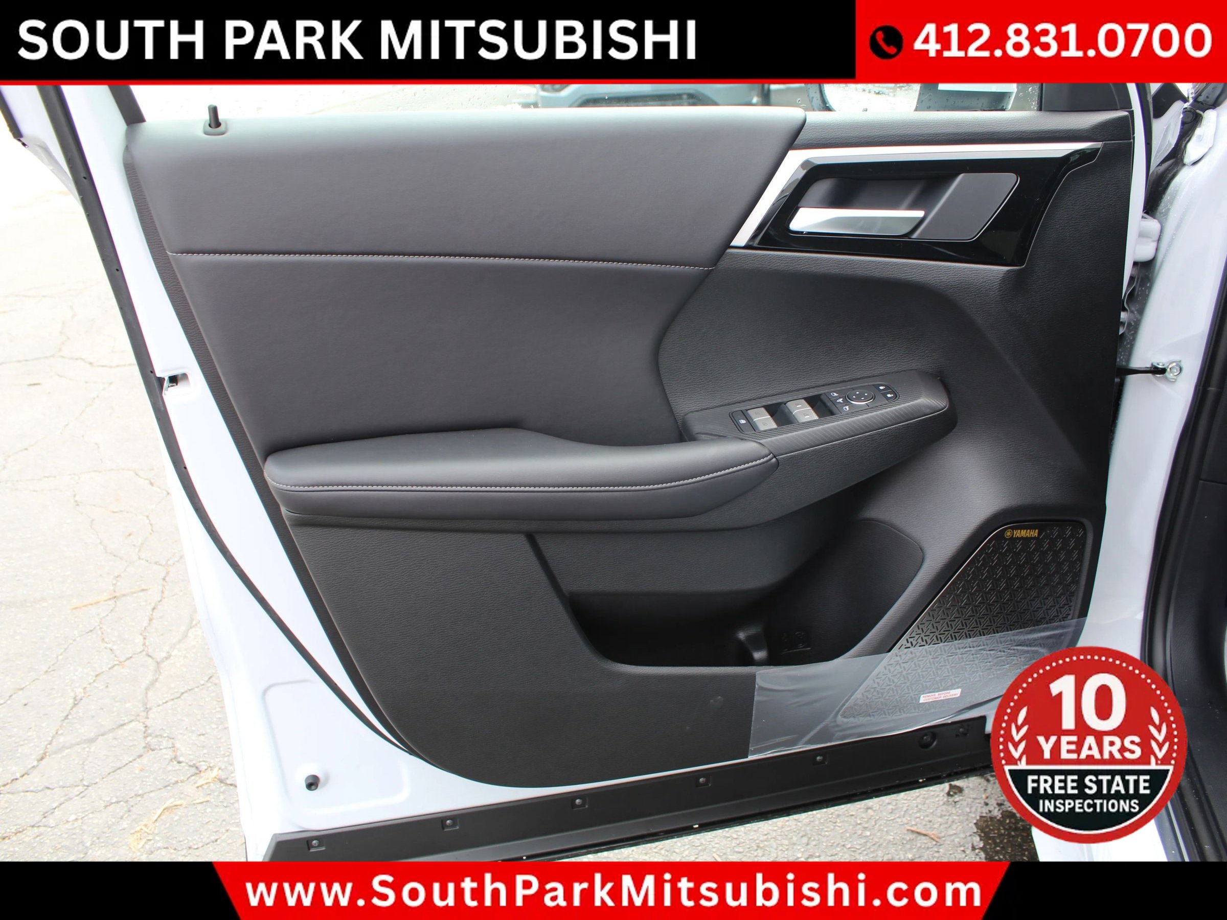 New 2026 Mitsubishi Outlander SE image 13