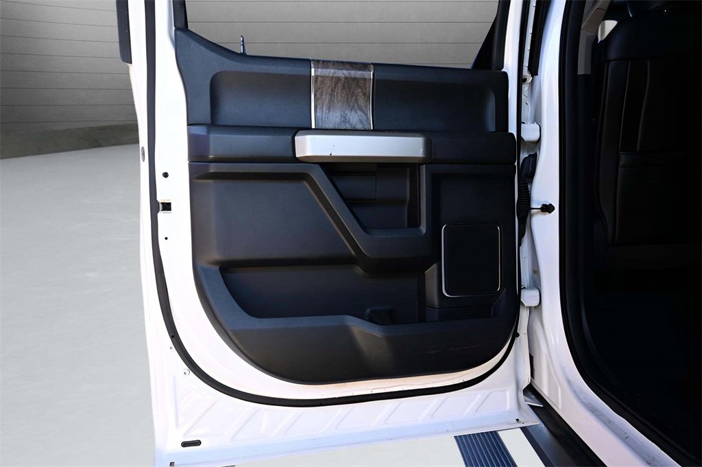 Used 2018 Ford F250 Lariat w/ Lariat Ultimate Package image 11