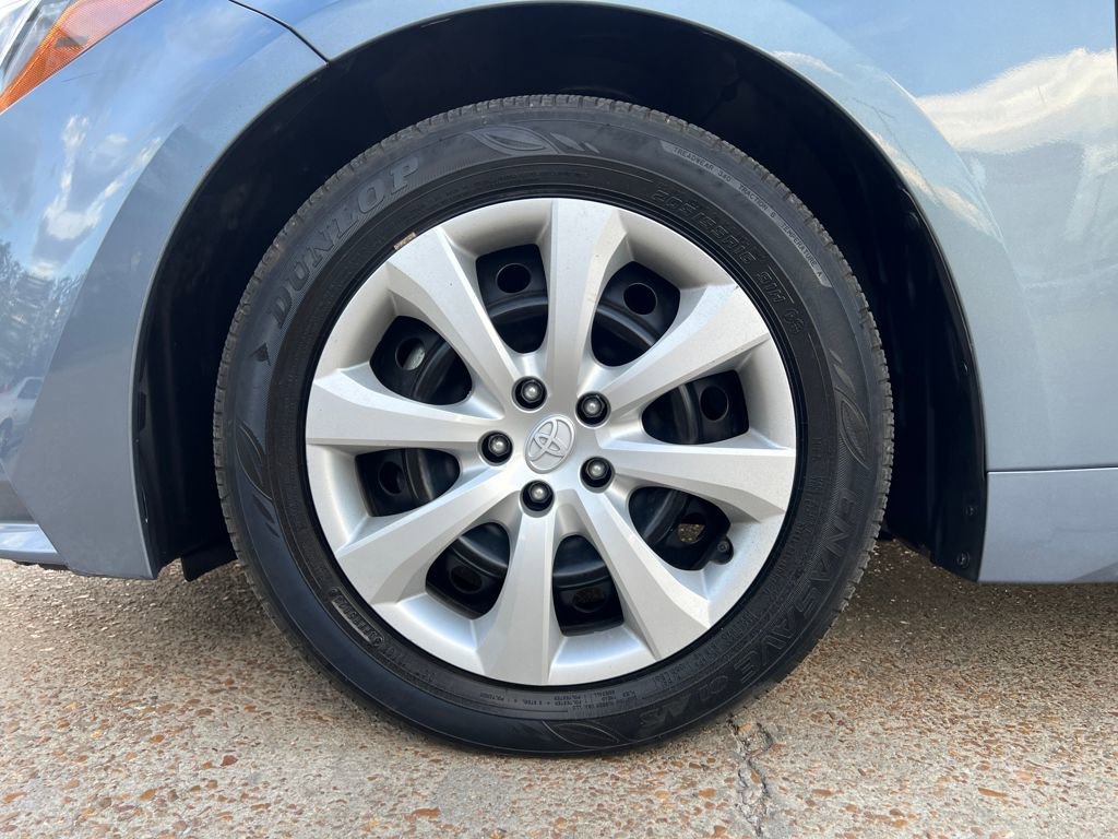 Used 2024 Toyota Corolla LE image 23