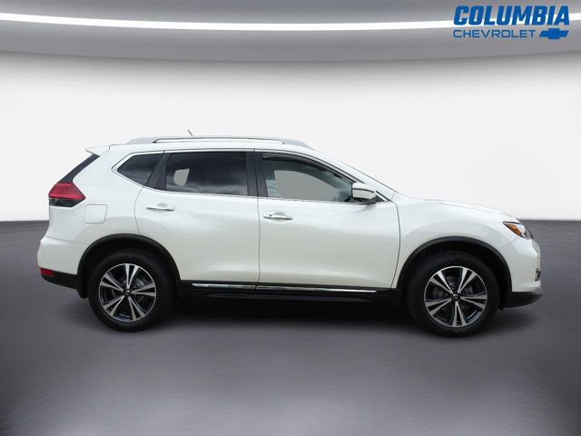 Used 2017 Nissan Rogue SL w/ SL Premium Package AWD/4WD image 2