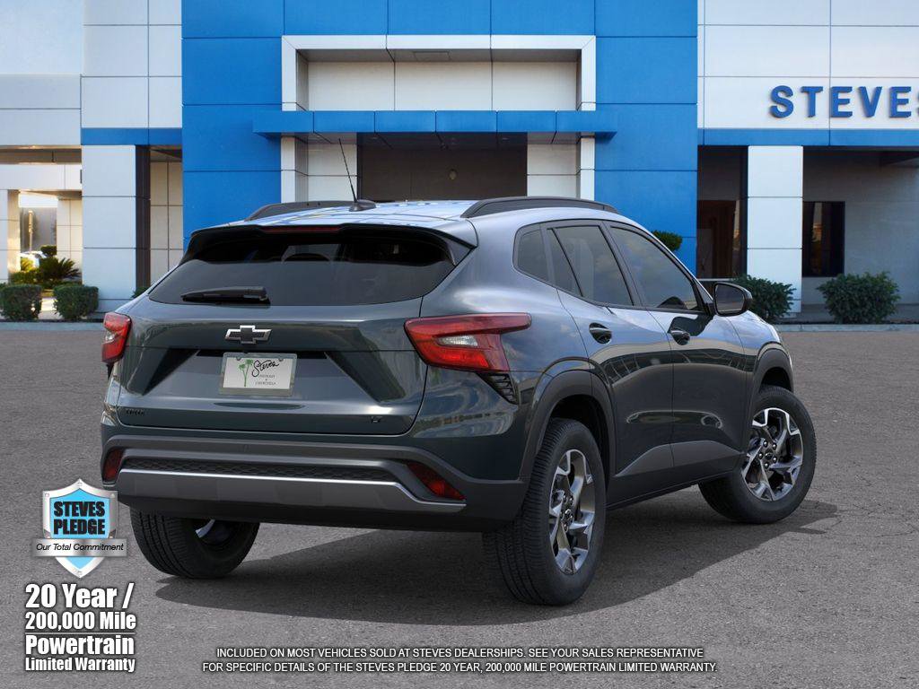 New 2026 Chevrolet Trax LT w/ Sunroof Package image 4