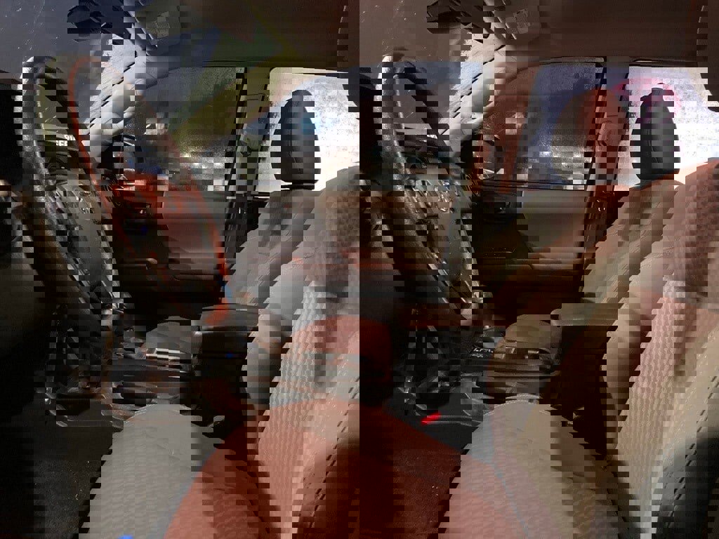 Certified 2022 Toyota Tacoma SR image 9