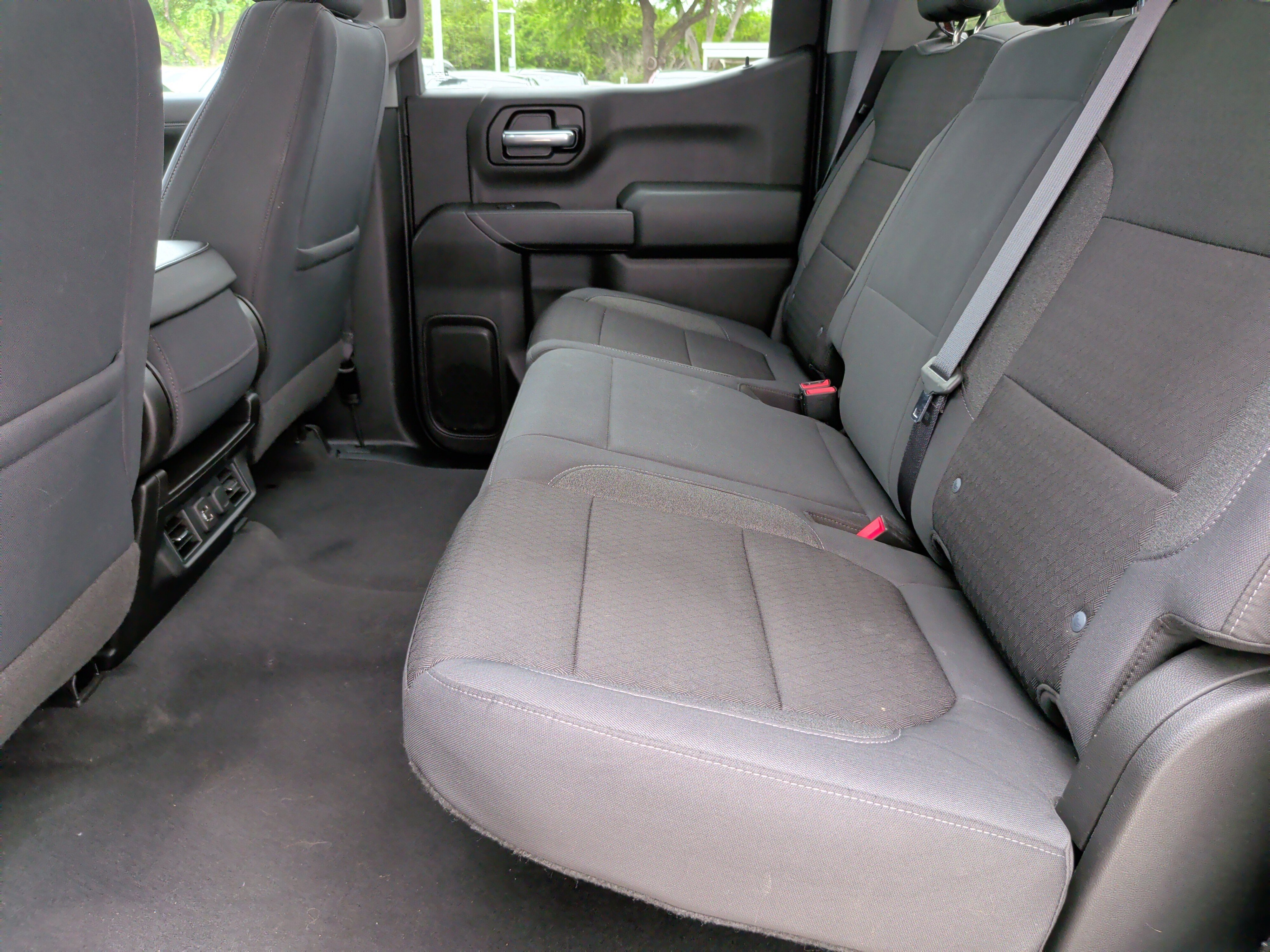 Used 2019 Chevrolet Silverado 1500 LT w/ All-Star Edition AWD/4WD image 34