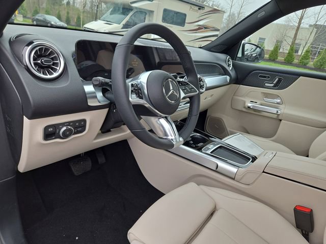 New 2026 Mercedes-Benz GLB 250 4MATIC image 25