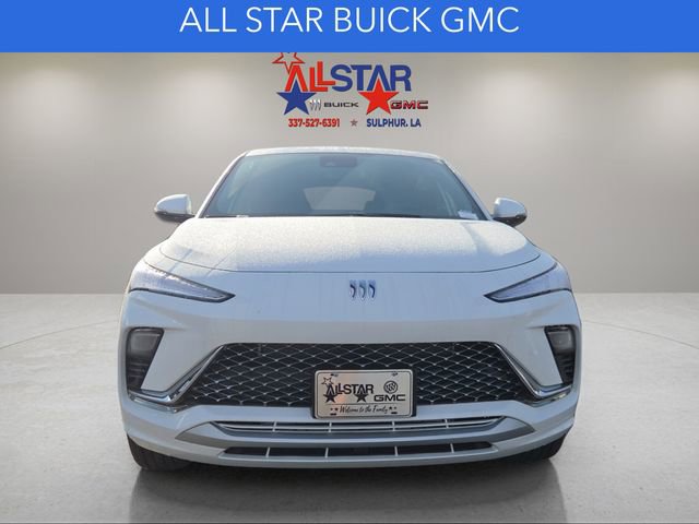 New 2026 Buick Envista Avenir image 2