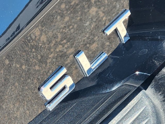 Used 2022 GMC Yukon SLT w/ SLT Luxury Package RWD image 11