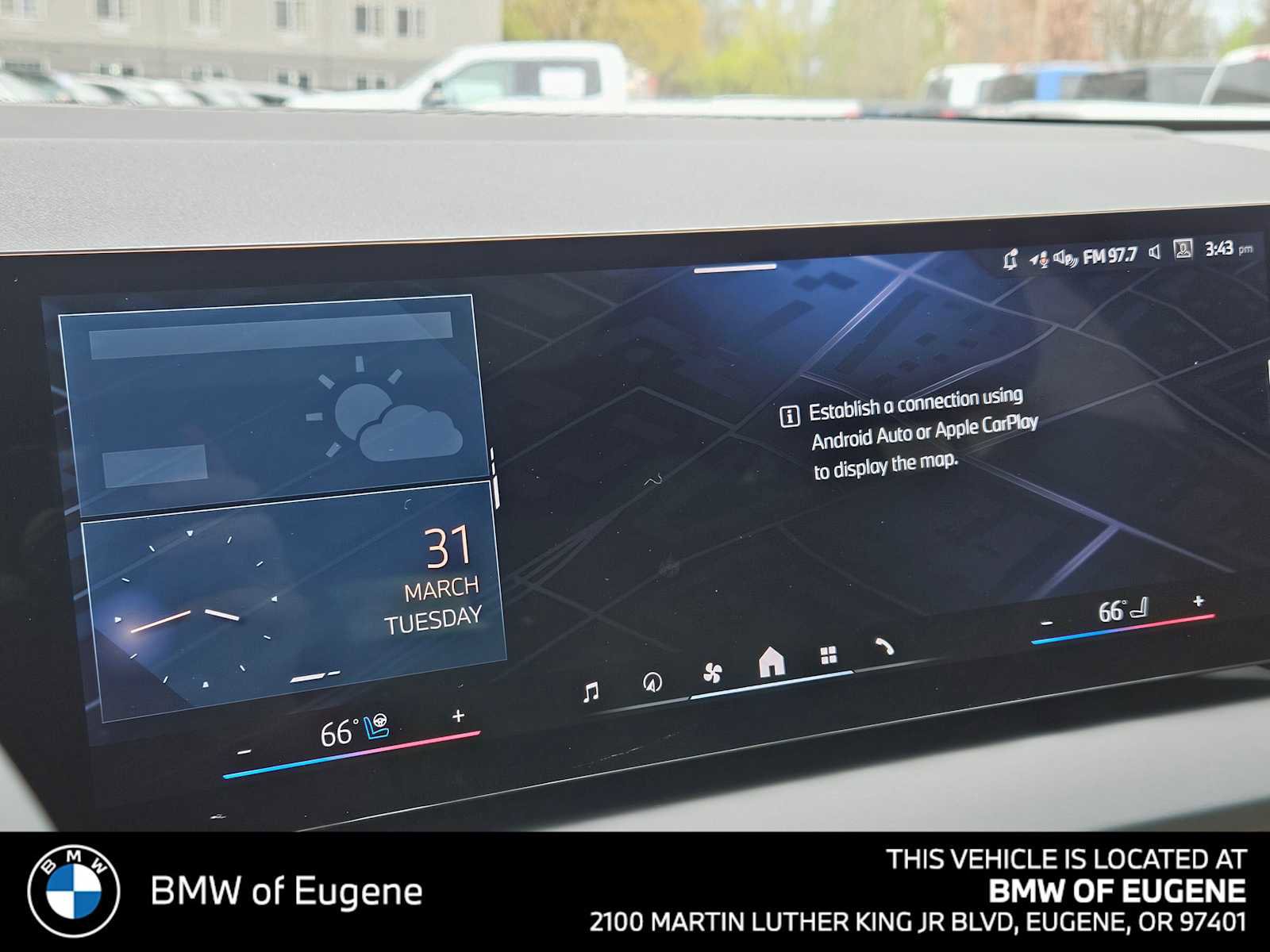 Used 2025 BMW X3 xDrive30i w/ Premium Package AWD/4WD image 29