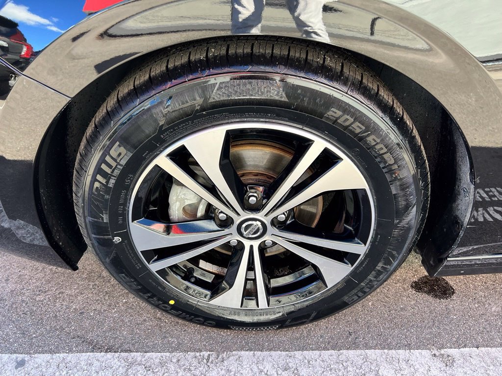 Used 2020 Nissan Sentra SV FWD image 12