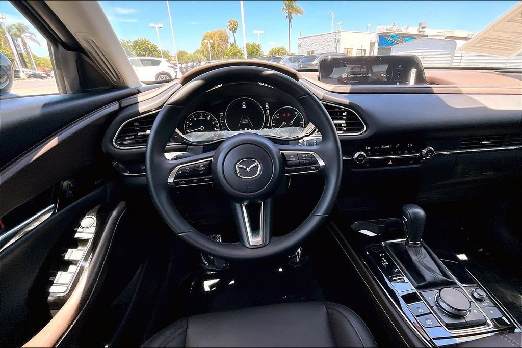 Certified 2025 MAZDA CX-30 AWD 2.5 S w/ Premium Package image 5