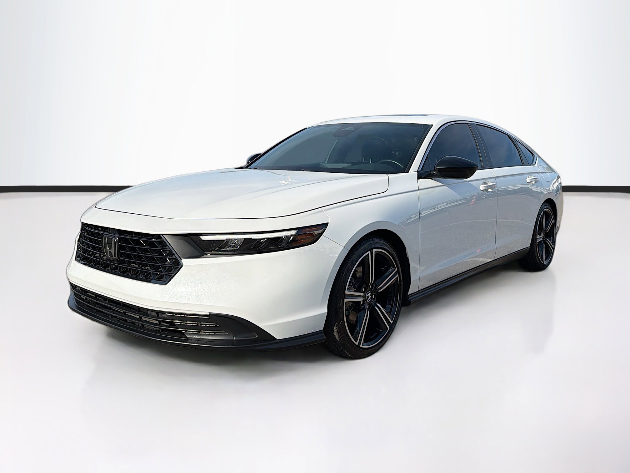 Used 2024 Honda Accord Sport image 7