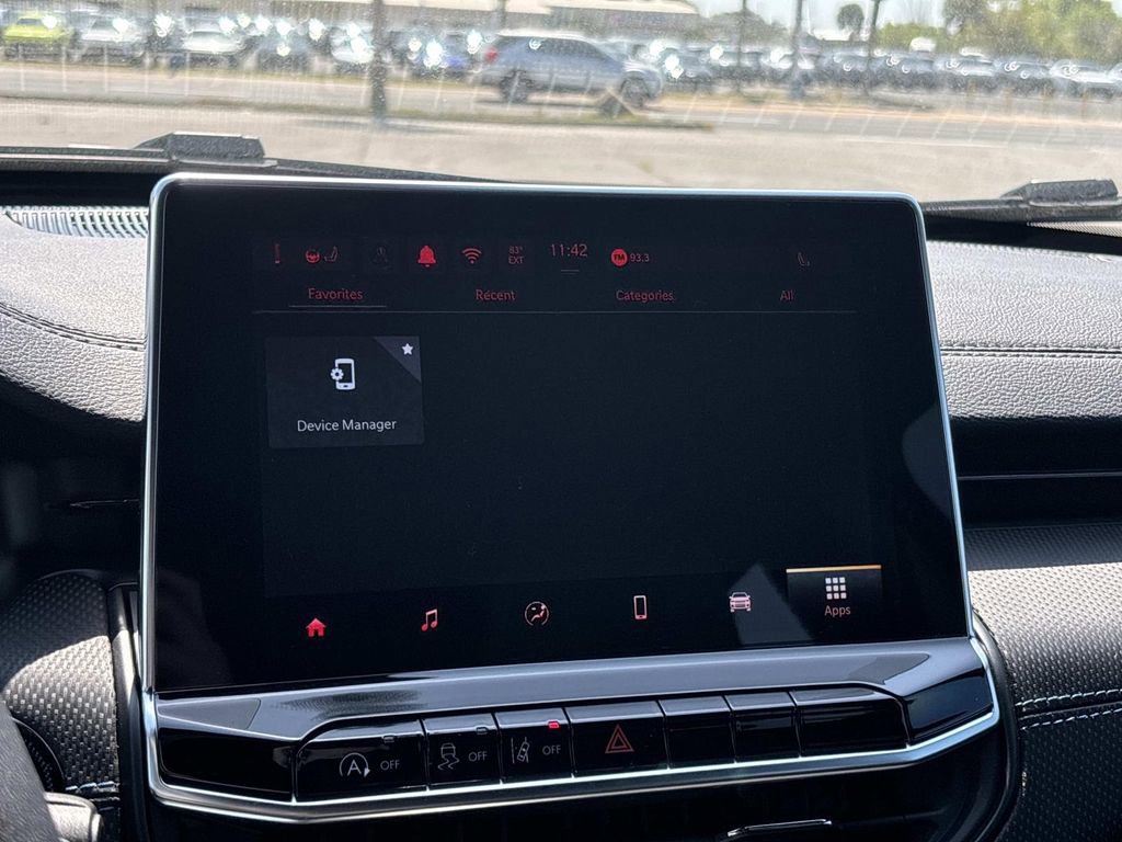 New 2026 Jeep Compass Latitude image 19