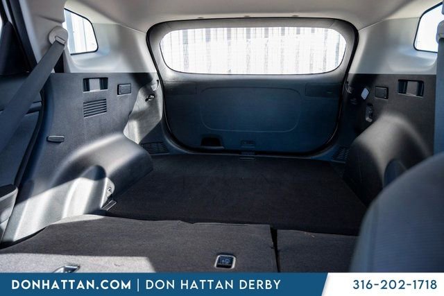 Used 2024 Kia Sportage LX image 16