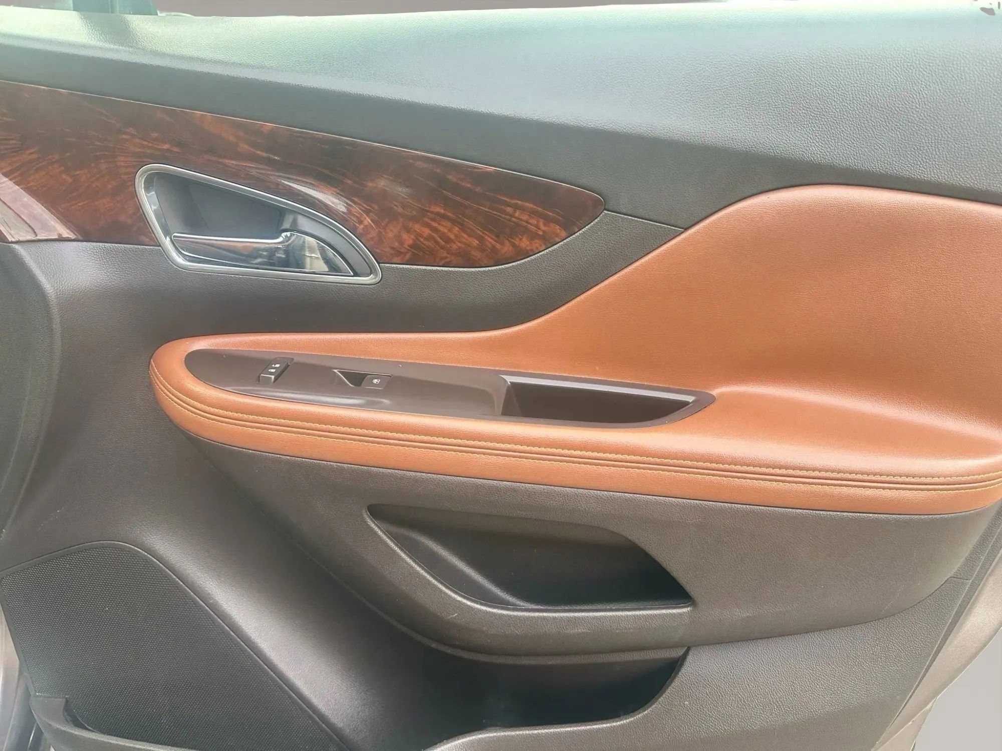 Used 2015 Buick Encore Leather w/ Experience Buick Package image 21