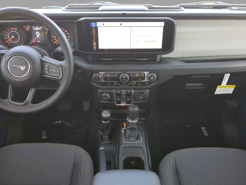 New 2025 Jeep Gladiator Sport image 15