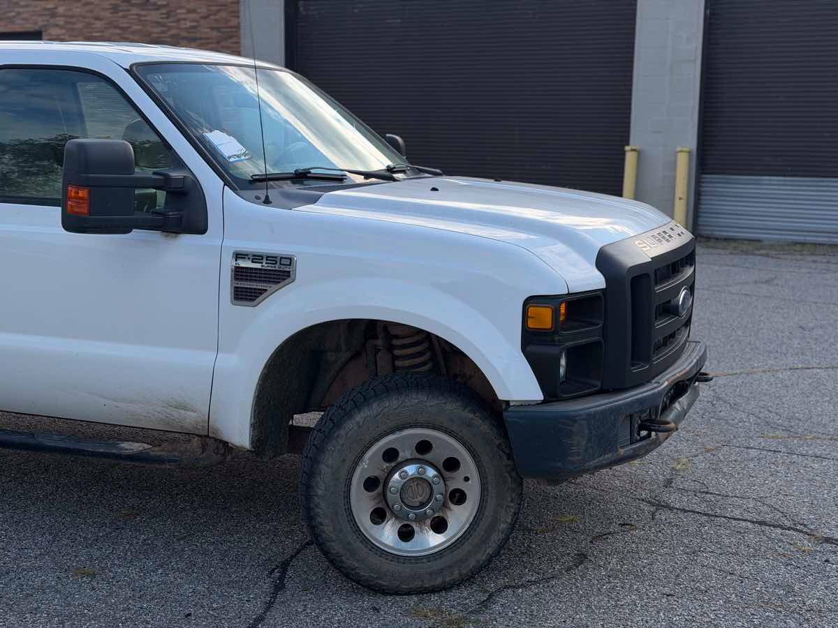Used 2008 Ford F250 XLT AWD/4WD image 4