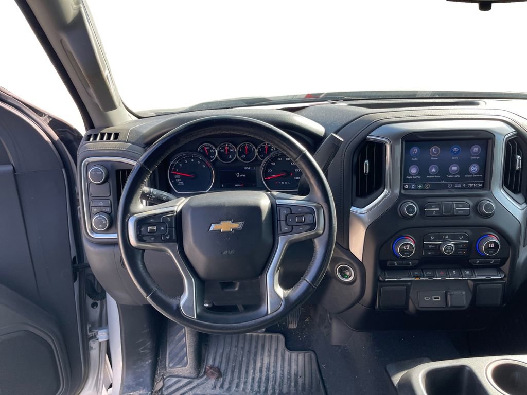 Used 2021 Chevrolet Silverado 1500 LT image 12