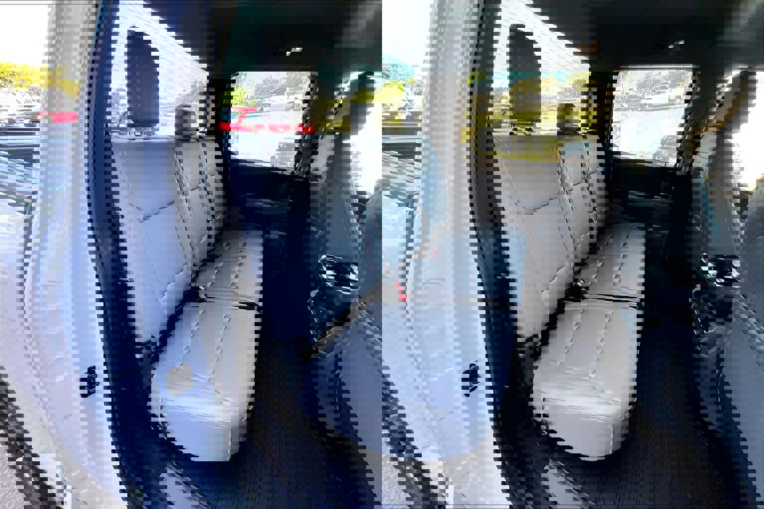 Used 2025 Ford F150 Lightning Flash image 25