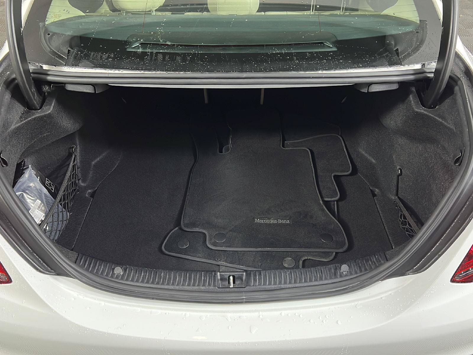 Used 2019 Mercedes-Benz C 300 4MATIC Sedan image 23