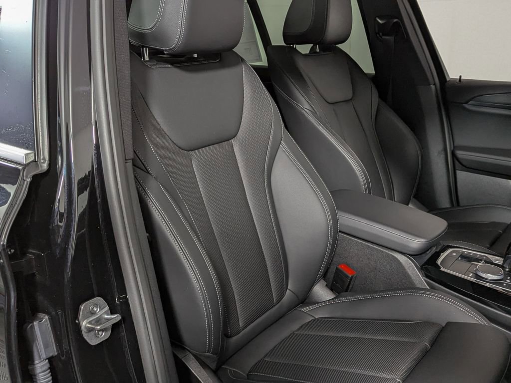 Certified 2023 BMW X3 xDrive30i w/ Convenience Package image 27