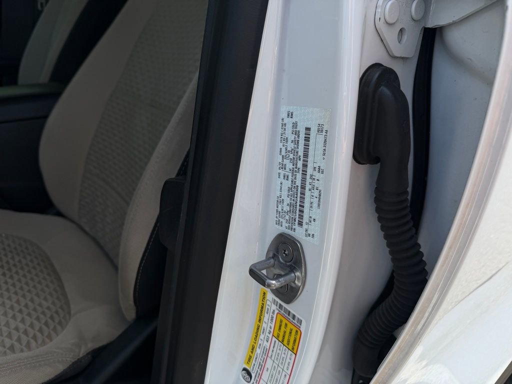 Used 2022 Ford Escape SE FWD image 32