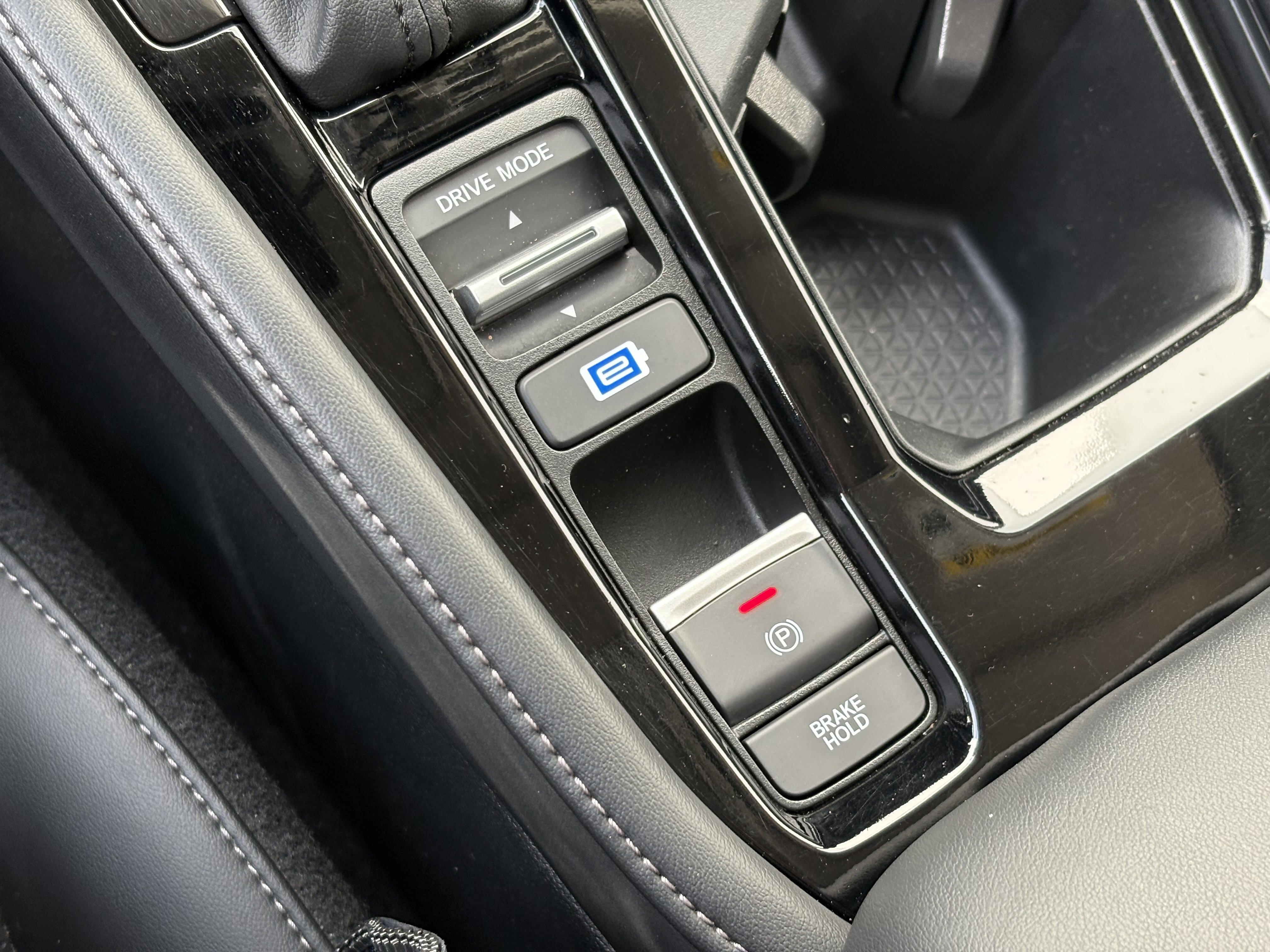 Used 2023 Honda Accord Touring image 27