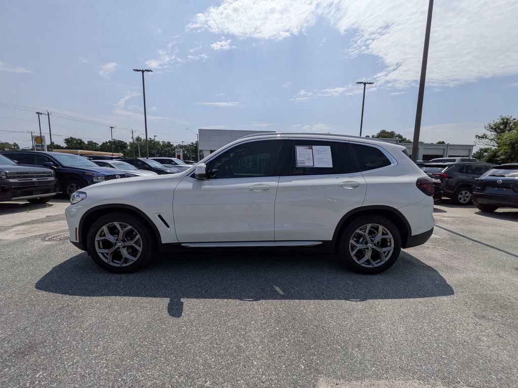 Used 2023 BMW X3 xDrive30i w/ Convenience Package AWD/4WD image 6