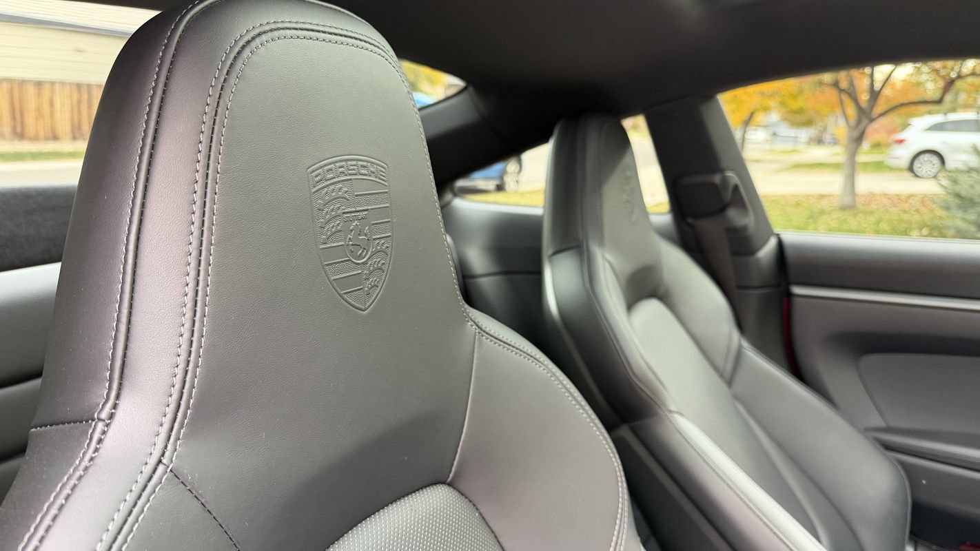 Used 2024 Porsche 911 Carrera RWD image 41