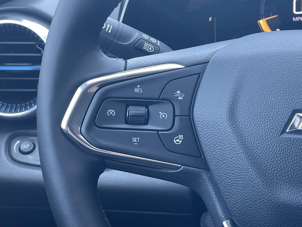 New 2026 Chevrolet Trax LT w/ Driver Confidence Package FWD image 24