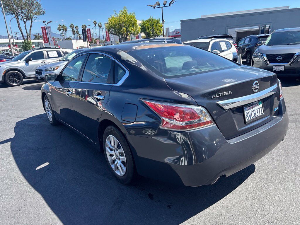 Used 2014 Nissan Altima 2.5 FWD image 6
